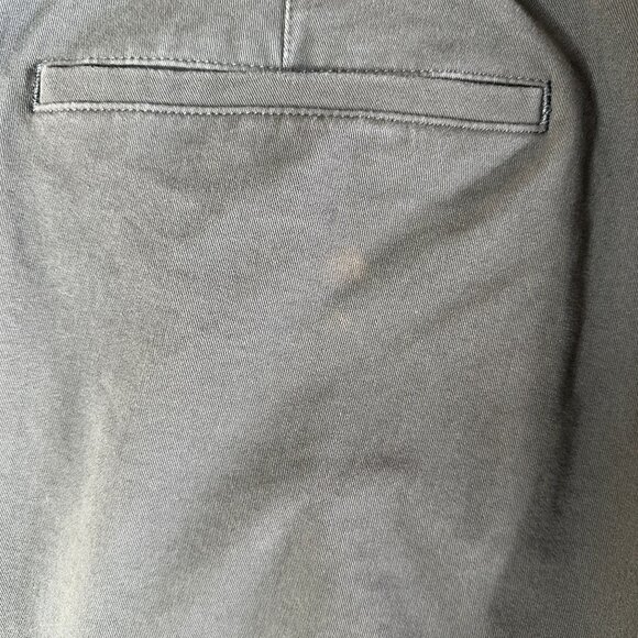 Dockers Men's Pants 38x32 Gray Chino Trouser Classic Fit Straight Leg *FLAW* - Picture 7 of 14